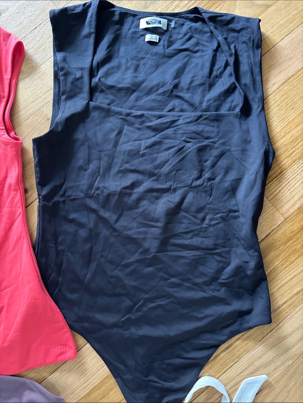 Aritzia NWOT Clean Girl Neutral Aesthetic Black, White, Taupe Tops & Bodysuit - Picture 5 of 8
